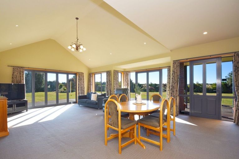 Photo of property in 118 Roslyn Road, Roslyn Bush, Invercargill, 9876