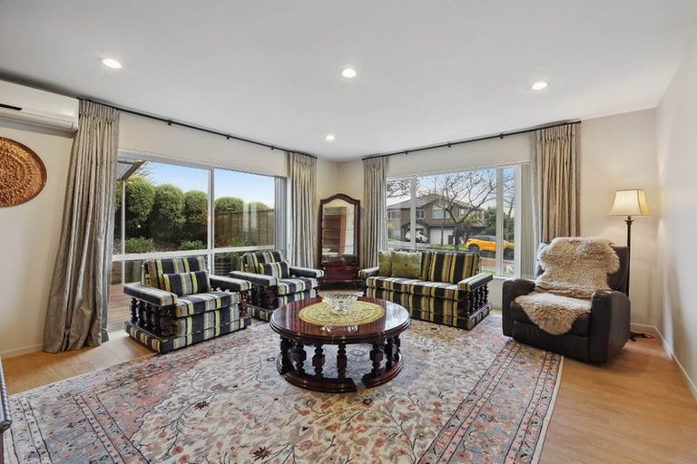 Photo of property in 96 Babich Road North, Ranui, Auckland, 0612