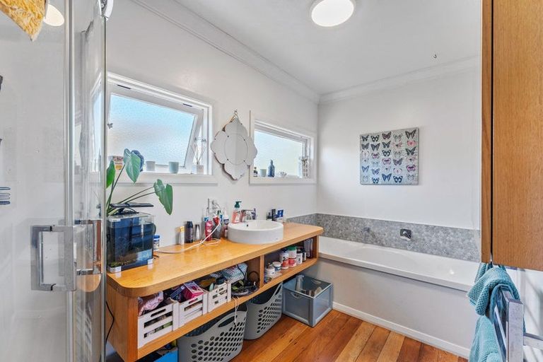 Photo of property in 41 Lupin Road, Otaki, 5512