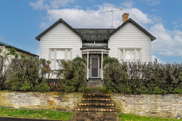 Photo of property in 38 Brookfield Street, Hamilton East, Hamilton, 3216