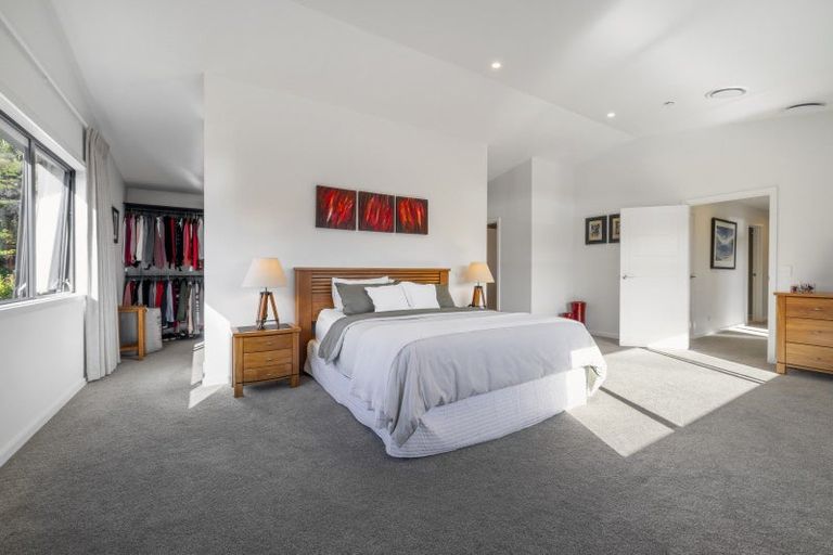 Photo of property in 29 Oscar Road, Greenhithe, Auckland, 0632