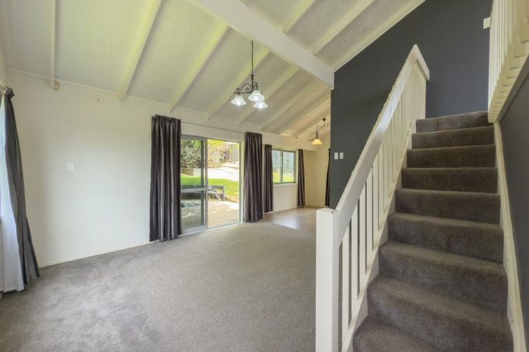 Photo of property in 16 Hillcrest Street, Tirau, 3410