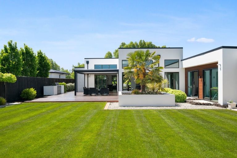 Photo of property in 128 Tosswill Road, Prebbleton, 7604