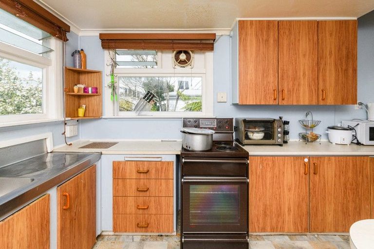 Photo of property in 3 Moana Street, Hokowhitu, Palmerston North, 4410