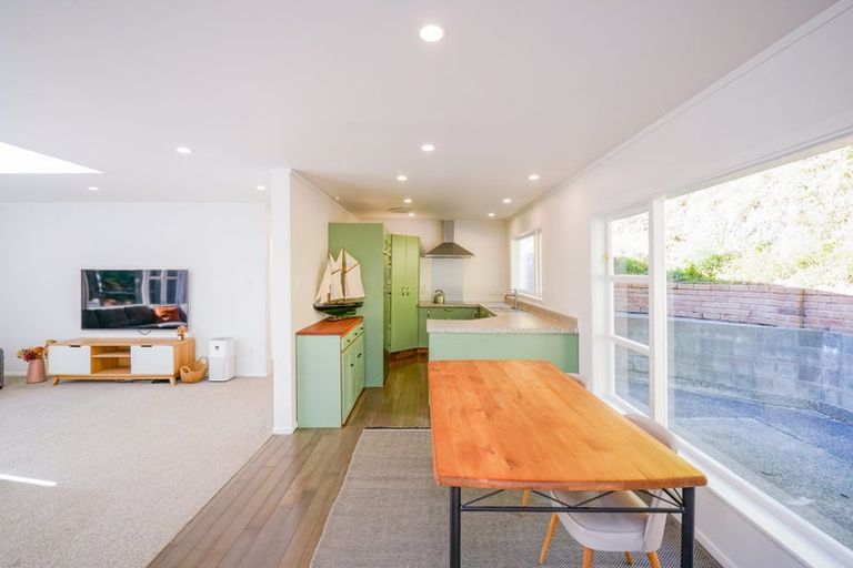 Photo of property in 81 Balfour Street, Mornington, Wellington, 6021