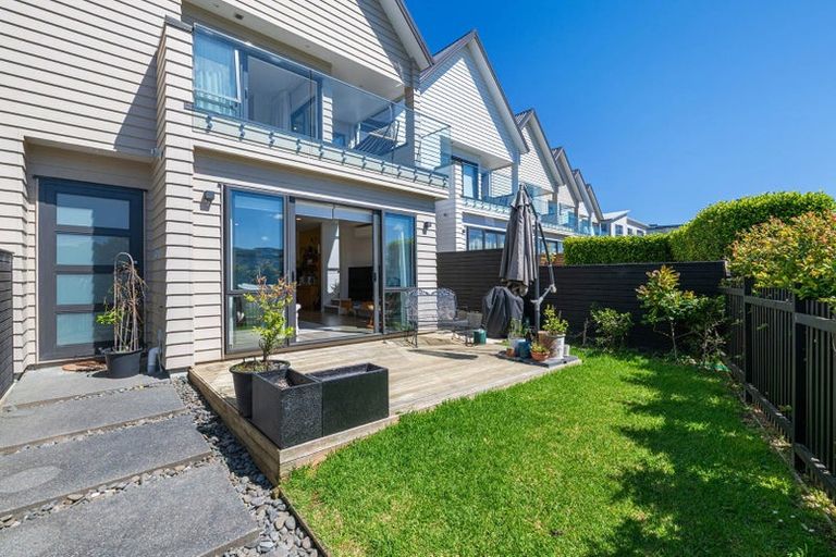 Photo of property in 14 Arran Point Parade, Orewa, 0931