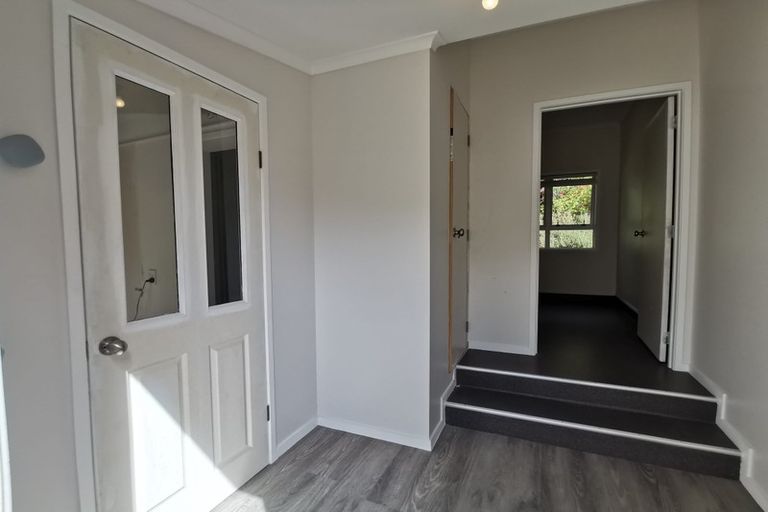 Photo of property in 15 Regent Street, Whakapirau, Maungaturoto, 0583