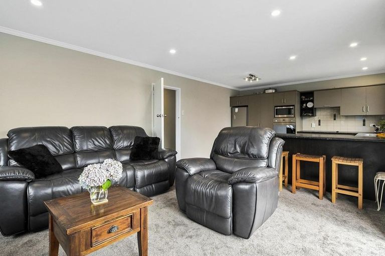 Photo of property in 6 Doon Street, Mosgiel, 9024
