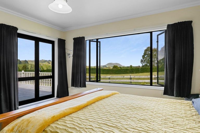 Photo of property in 736 Tukairangi Road, Kinloch, Taupo, 3385