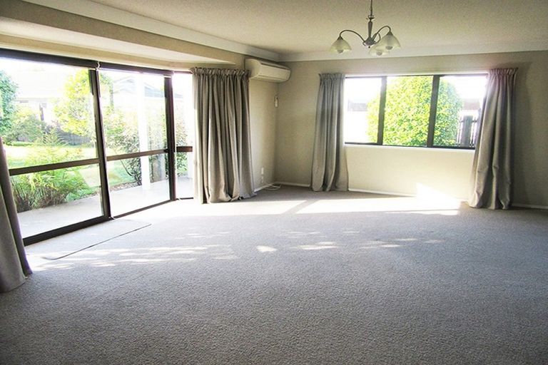 Photo of property in 12 Conrad Place, Leamington, Cambridge, 3432