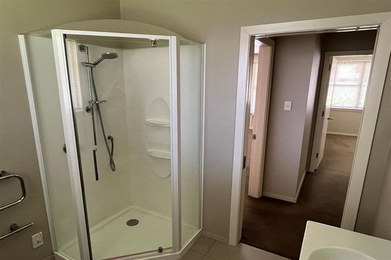 Photo of property in 3/10 Pitt Place, St Albans, Christchurch, 8014