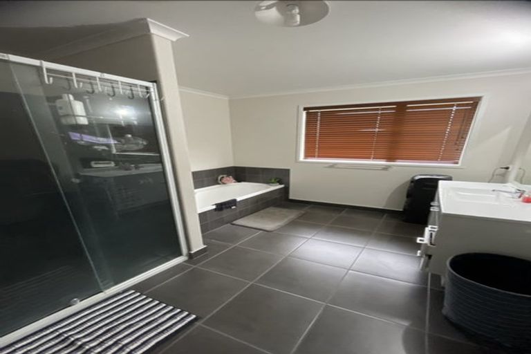 Photo of property in 29 Wiltshire Drive, Huntington, Hamilton, 3210