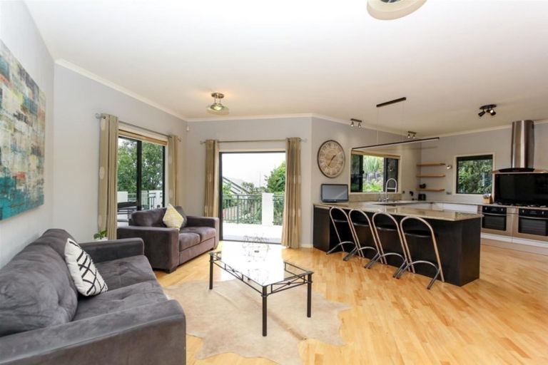 Photo of property in 27a Shelter Grove, Frankleigh Park, New Plymouth, 4310