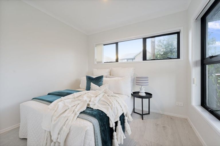 Photo of property in 1 Onekiritea Road, Hobsonville, Auckland, 0616