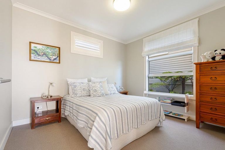 Photo of property in 18 Panorama Heights, Orewa, 0931