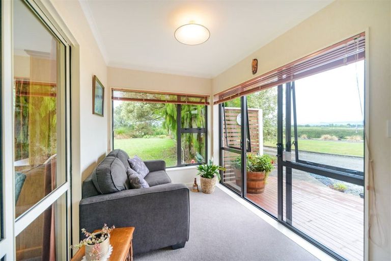 Photo of property in 981 Roberts Line, Bunnythorpe, Palmerston North, 4478
