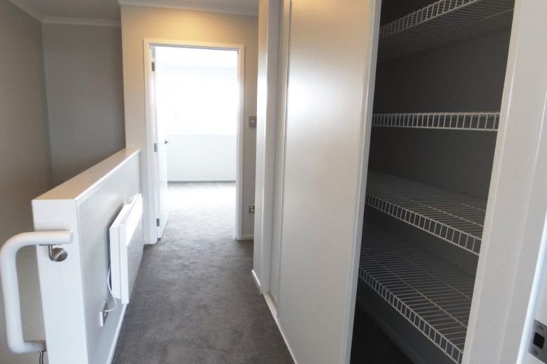 Photo of property in 18 Walter Merton Road, Hobsonville, Auckland, 0616