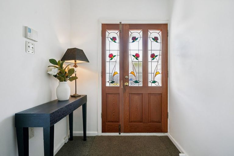 Photo of property in 1/98 Memorial Avenue, Ilam, Christchurch, 8053