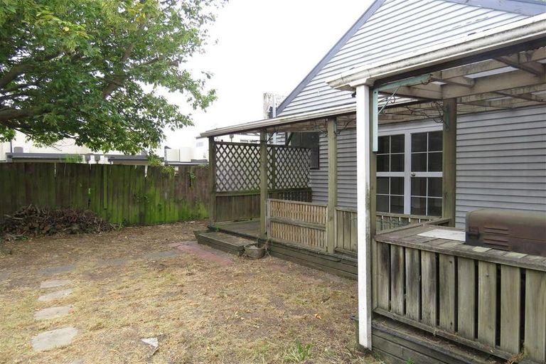 Photo of property in 146 Blenheim Road, Riccarton, Christchurch, 8041