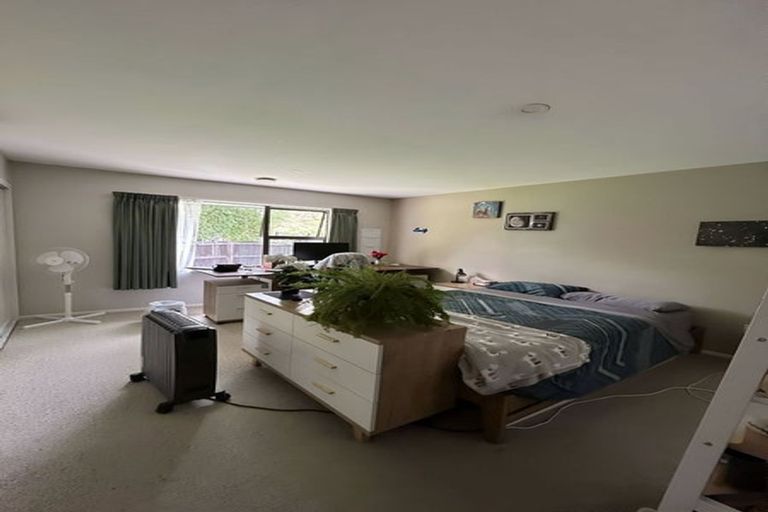 Photo of property in 18b Clyde Road, Upper Riccarton, Christchurch, 8041