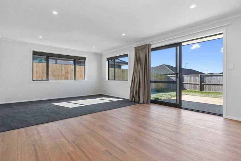 Photo of property in 10 Ballantyne Avenue, Te Kauwhata, 3710