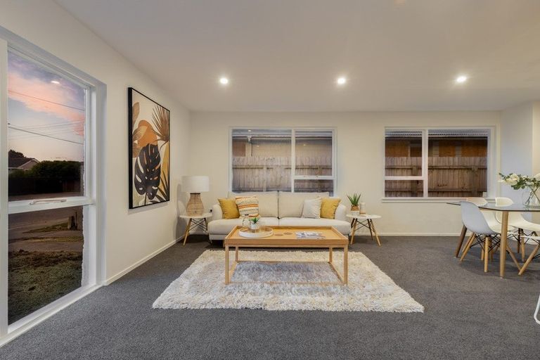 Photo of property in 110 Bower Avenue, New Brighton, Christchurch, 8083