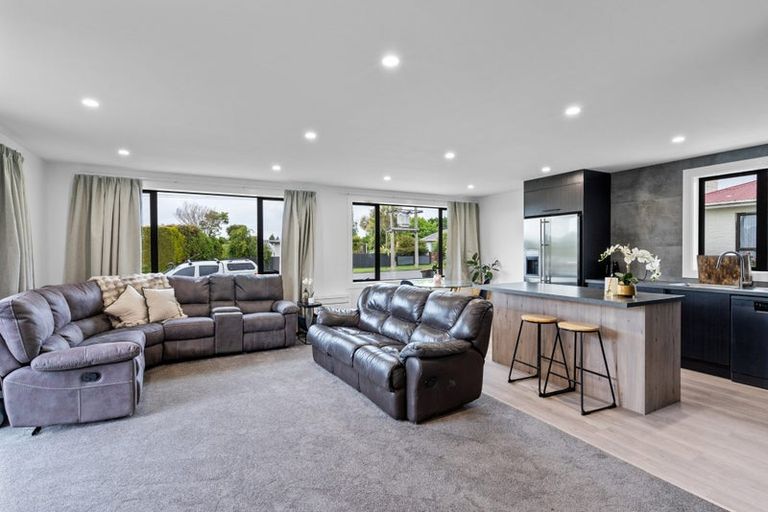 Photo of property in 79 Coutts Road, Gore, 9710