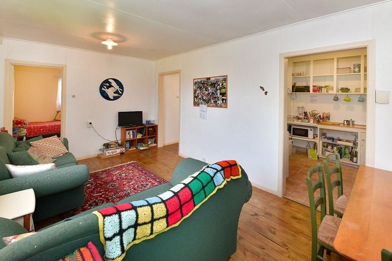 Photo of property in 38 James Mcleod Road, Shelly Beach, Helensville, 0874