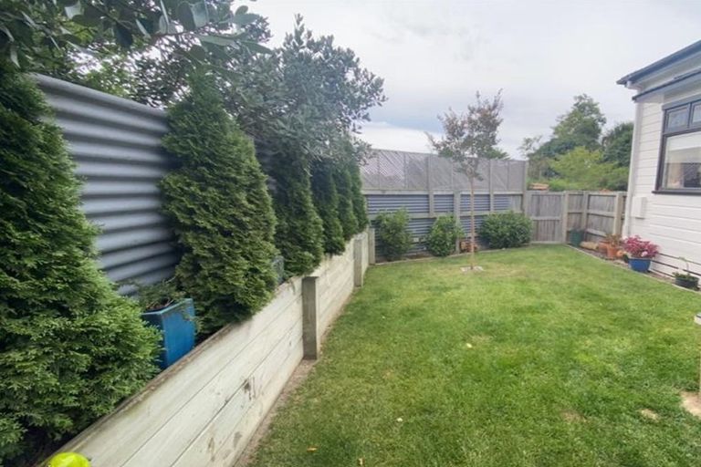 Photo of property in 12 Chaucer Road, Hospital Hill, Napier, 4110