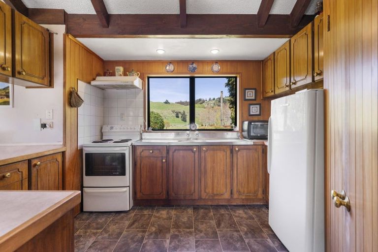 Photo of property in 906 Tukairangi Road, Acacia Bay, Taupo, 3385