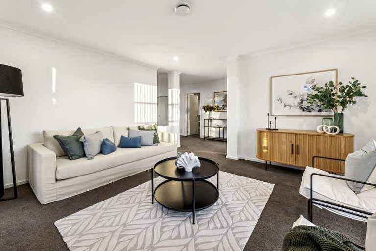 Photo of property in 31 Rochfort Crescent, Pyes Pa, Tauranga, 3112