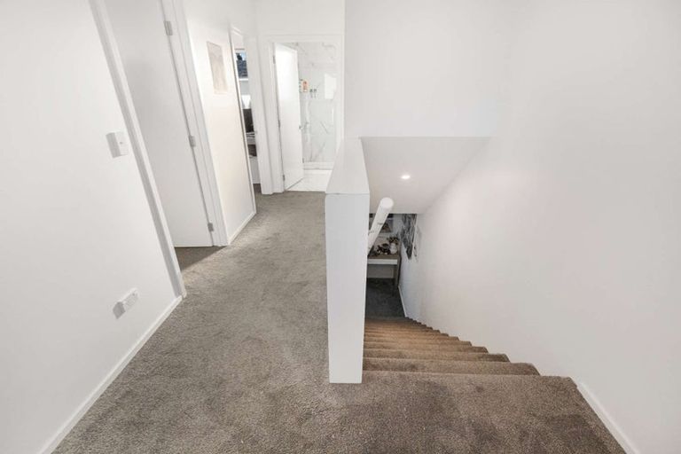 Photo of property in 3/25 Hargest Crescent, Sydenham, Christchurch, 8023