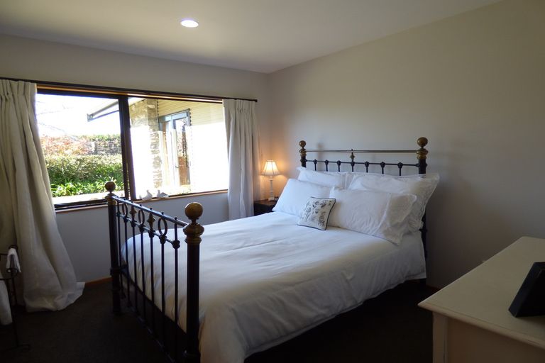 Photo of property in 2 Silkwood Lane, Kerikeri, 0230