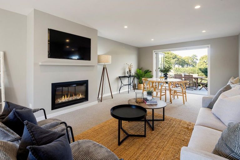 Photo of property in 4 Tucker Close, Leamington, Cambridge, 3432