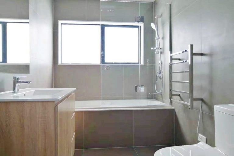 Photo of property in 57 Bellbird Street, Papakura, 2110