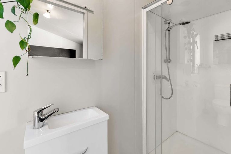 Photo of property in 3b Duff Crescent, Highbury, Palmerston North, 4412