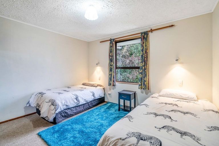 Photo of property in 33 Mackinnon Loop, Te Anau, 9600