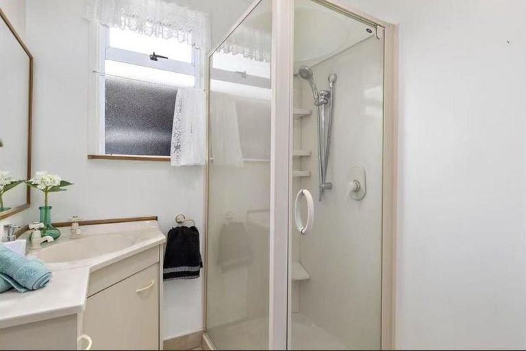 Photo of property in 34 Wilford Street, Woburn, Lower Hutt, 5011