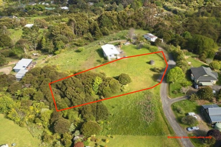 Photo of property in 353 Bellville Drive, Coromandel, 3506