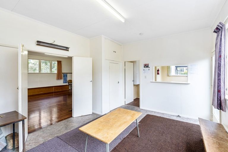 Photo of property in 35 Ocean Road, Paekakariki, 5034