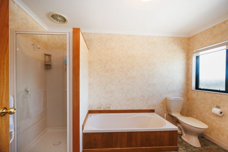 Photo of property in 44 Arnott Street, Maewa, Feilding, 4702