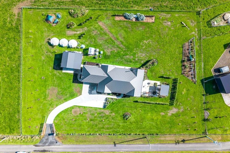 Photo of property in 77 Sutton Road, Te Awamutu, 3879