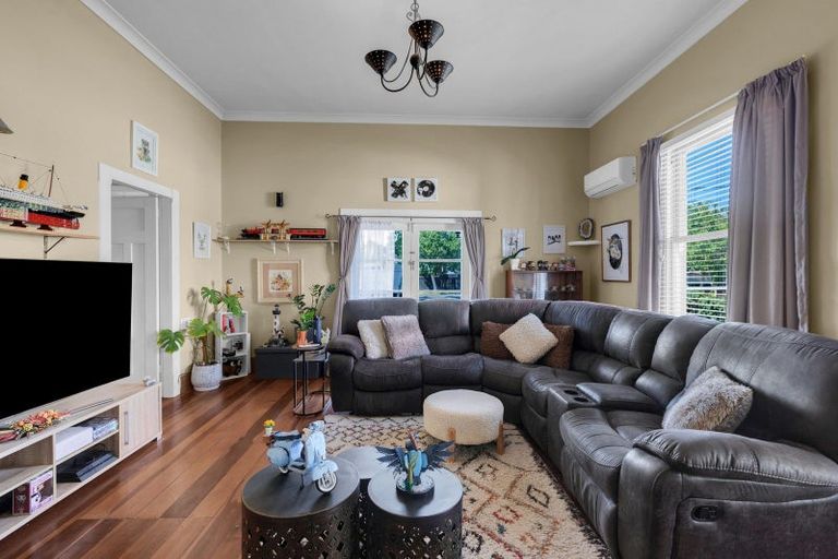 Photo of property in 43 Naylor Street, Hamilton East, Hamilton, 3216