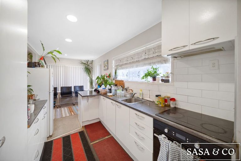 Photo of property in 3 Ilford Crescent, Mangere, Auckland, 2022