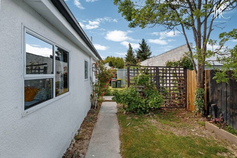 Photo of property in 30 Achil Street, Cromwell, 9310