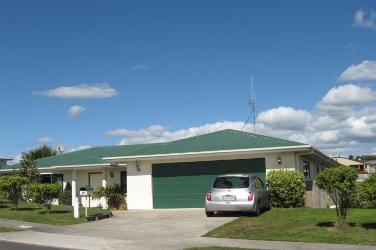 Photo of property in 26 Lysaght Place, Welcome Bay, Tauranga, 3112