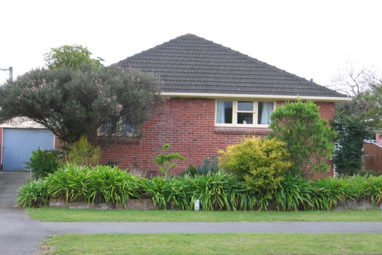 Photo of property in 17 Ascot Street, Hokowhitu, Palmerston North, 4410