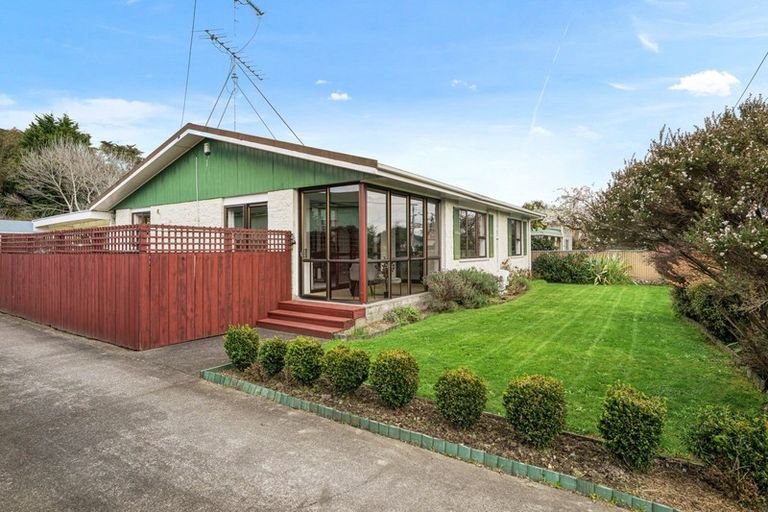 Photo of property in 10 Bell Street, Otaki, 5512