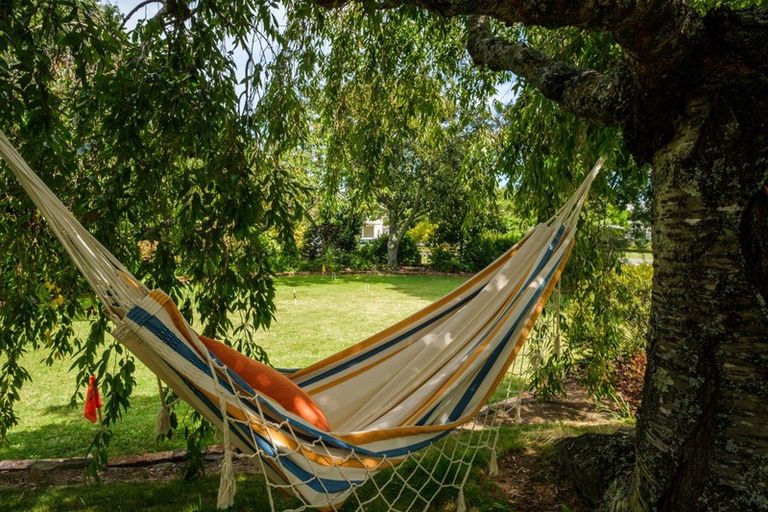 Photo of property in 11 Haronga Road, Inner Kaiti, Gisborne, 4010