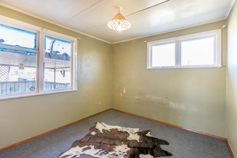 Photo of property in 23 Scully Crescent, Onekawa, Napier, 4110